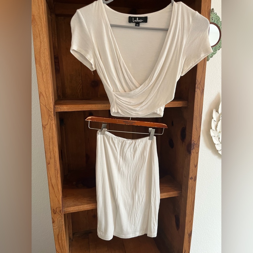 Two piece Lulu’s outfit